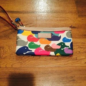 COPY - 🔐Dooney & Bourke multi color wristlet🔐